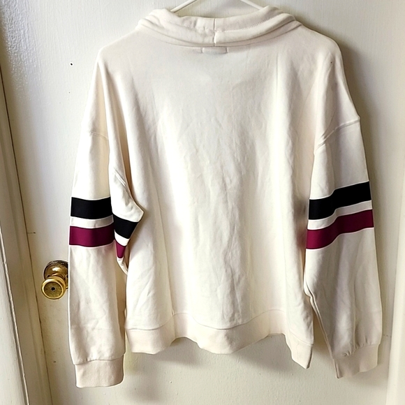 U.S. POLO ASSN. White Sweatshirt Logo - Picture 4 of 4